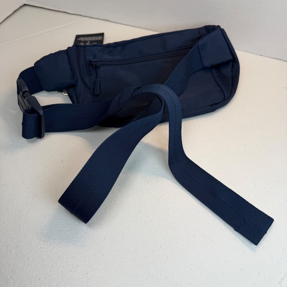 Foldie Foldable Crossbody Fannie Pack RFID-Safe Material Water Repellent Travel - Picture 8 of 10
